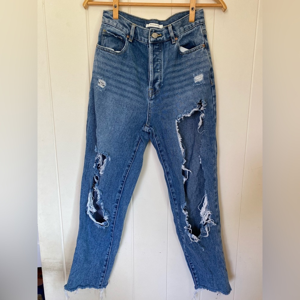 PACSUN Women’s Ripped Jeans